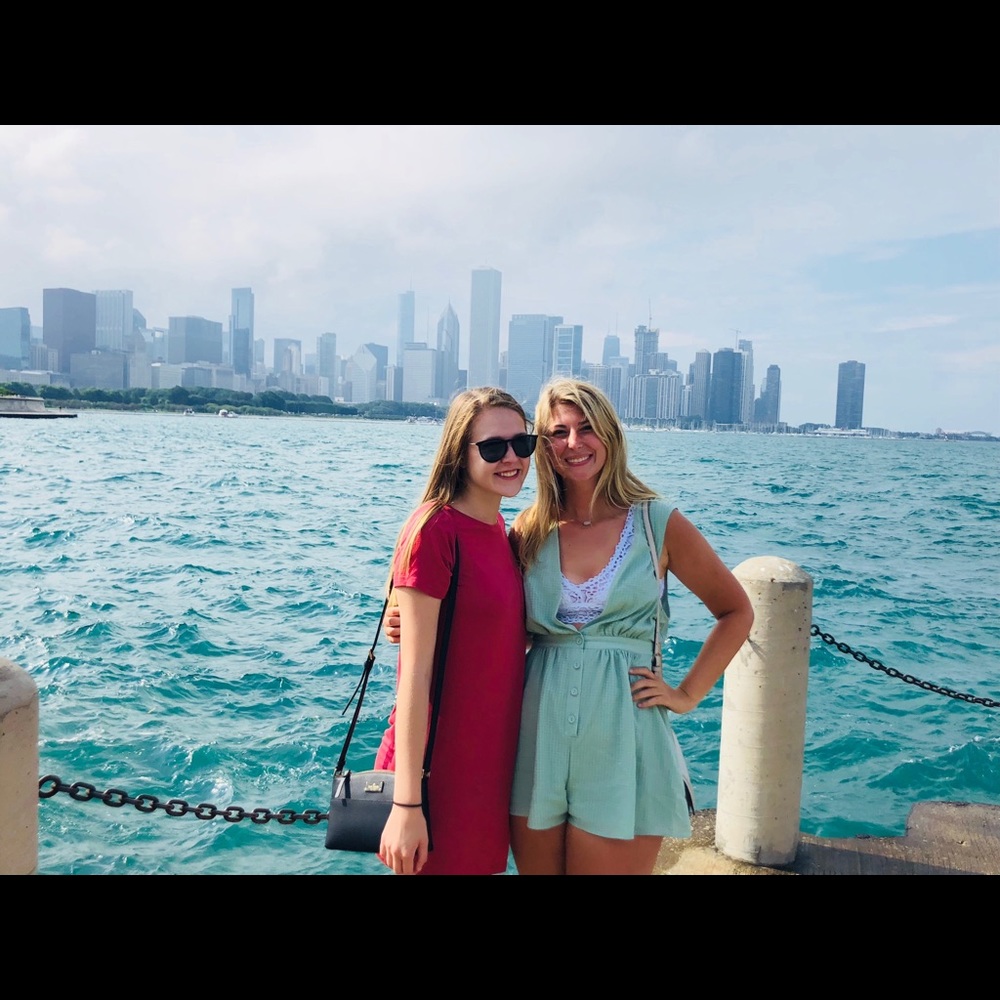 Meet your Posher, Sidni